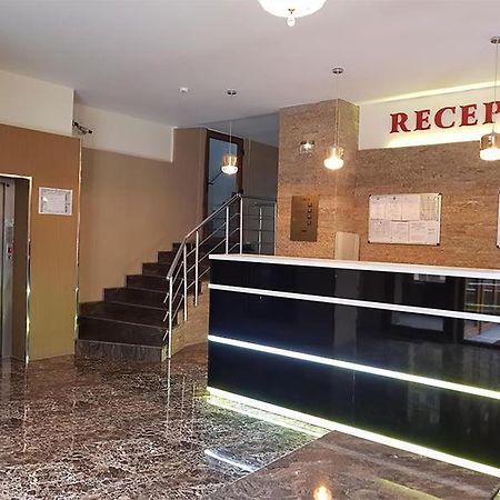 Hotel Uranus Bucureşti Exterior foto