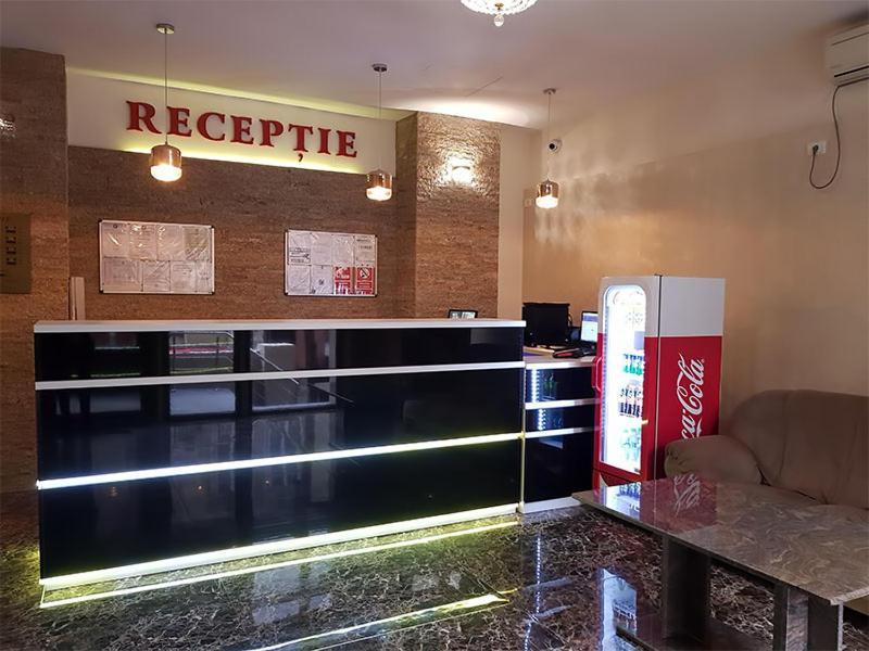 Hotel Uranus Bucureşti Exterior foto