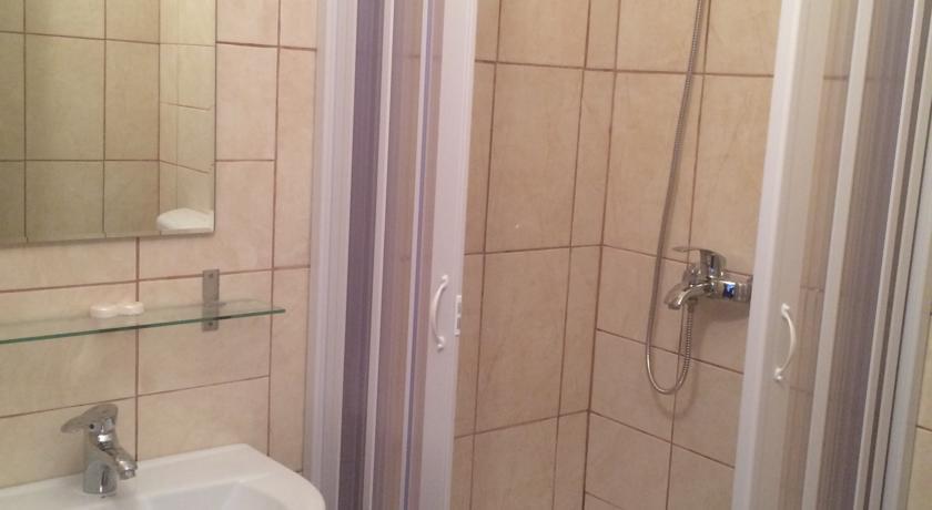 Hotel Uranus Bucureşti Exterior foto