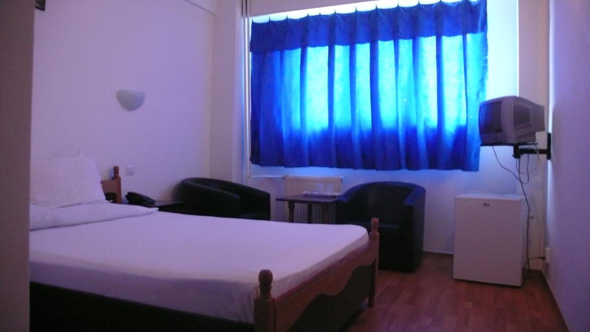 Hotel Uranus Bucureşti Exterior foto